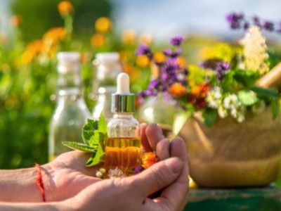 Natuurlijk Geneeskunde : het verschil tussen aromatherapie, homeopathie en fytotherapie ?